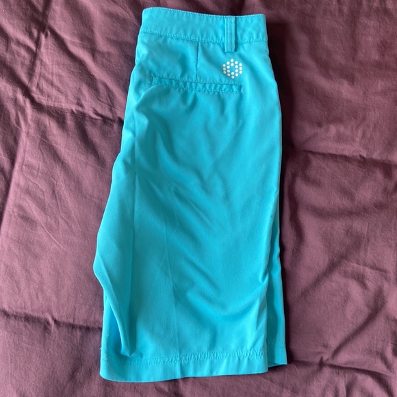 Puma Golf/Athletic Short - Picture 3 of 3